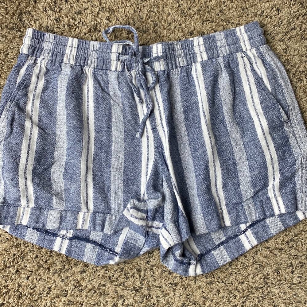 Old Navy linen shorts